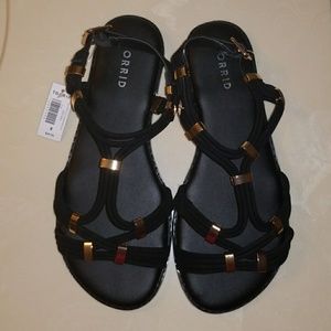 Torrid size 8 Black and Gold Sandals